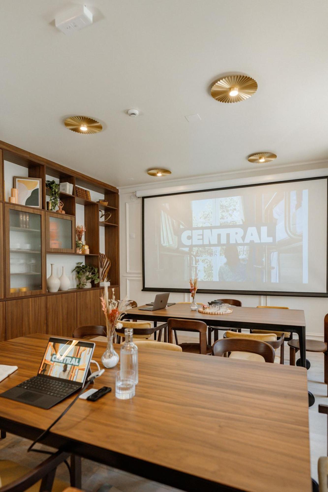Central Hostel La Rochelle Centre Экстерьер фото