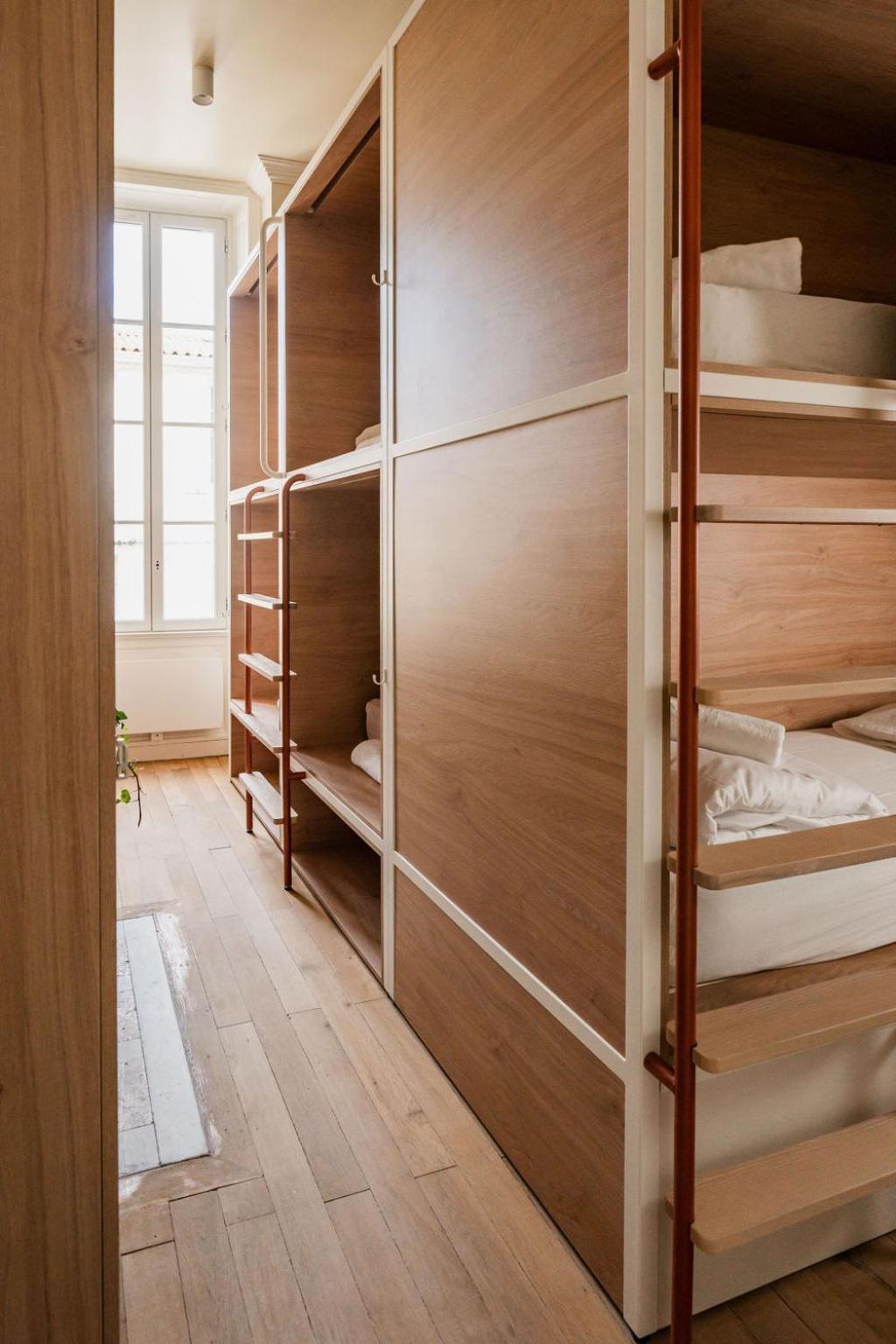 Central Hostel La Rochelle Centre Экстерьер фото