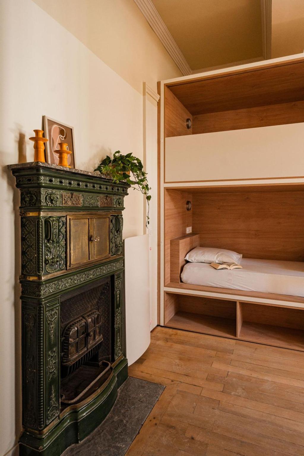 Central Hostel La Rochelle Centre Экстерьер фото